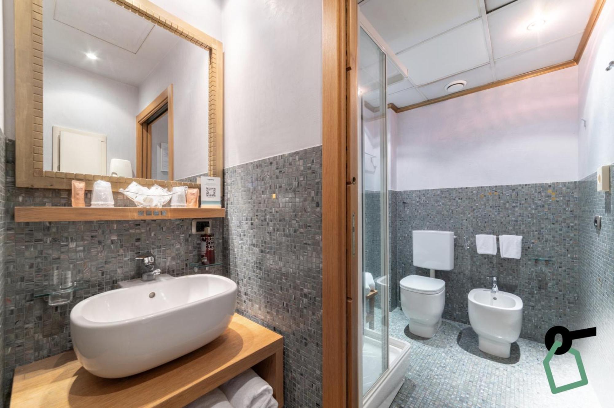 Hotiday Discovery - Residence Verona Kültér fotó