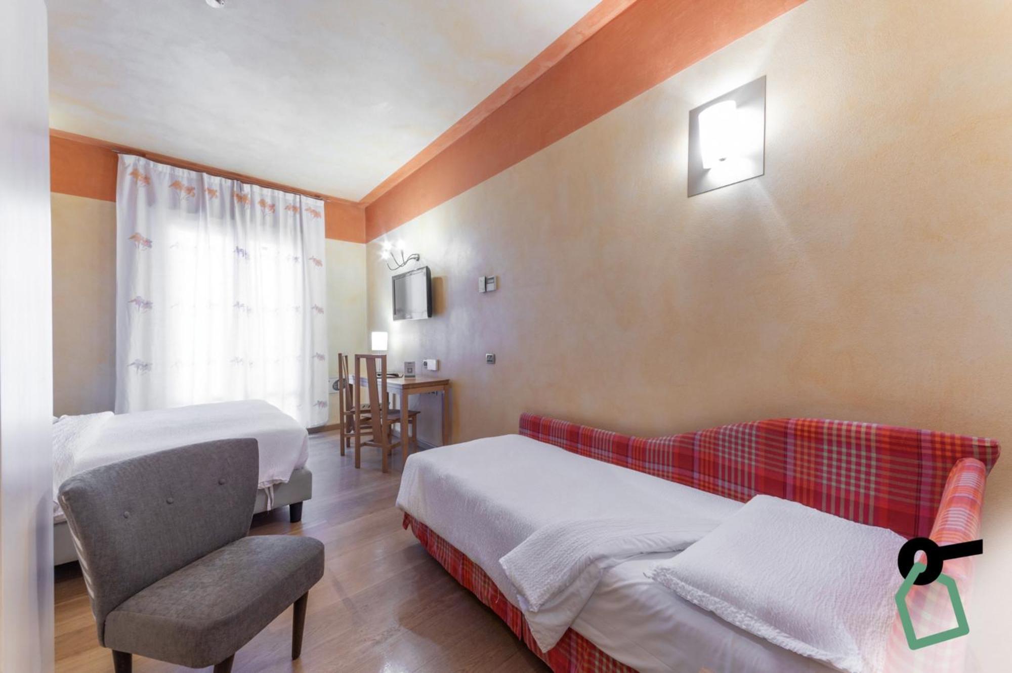 Hotiday Discovery - Residence Verona Kültér fotó