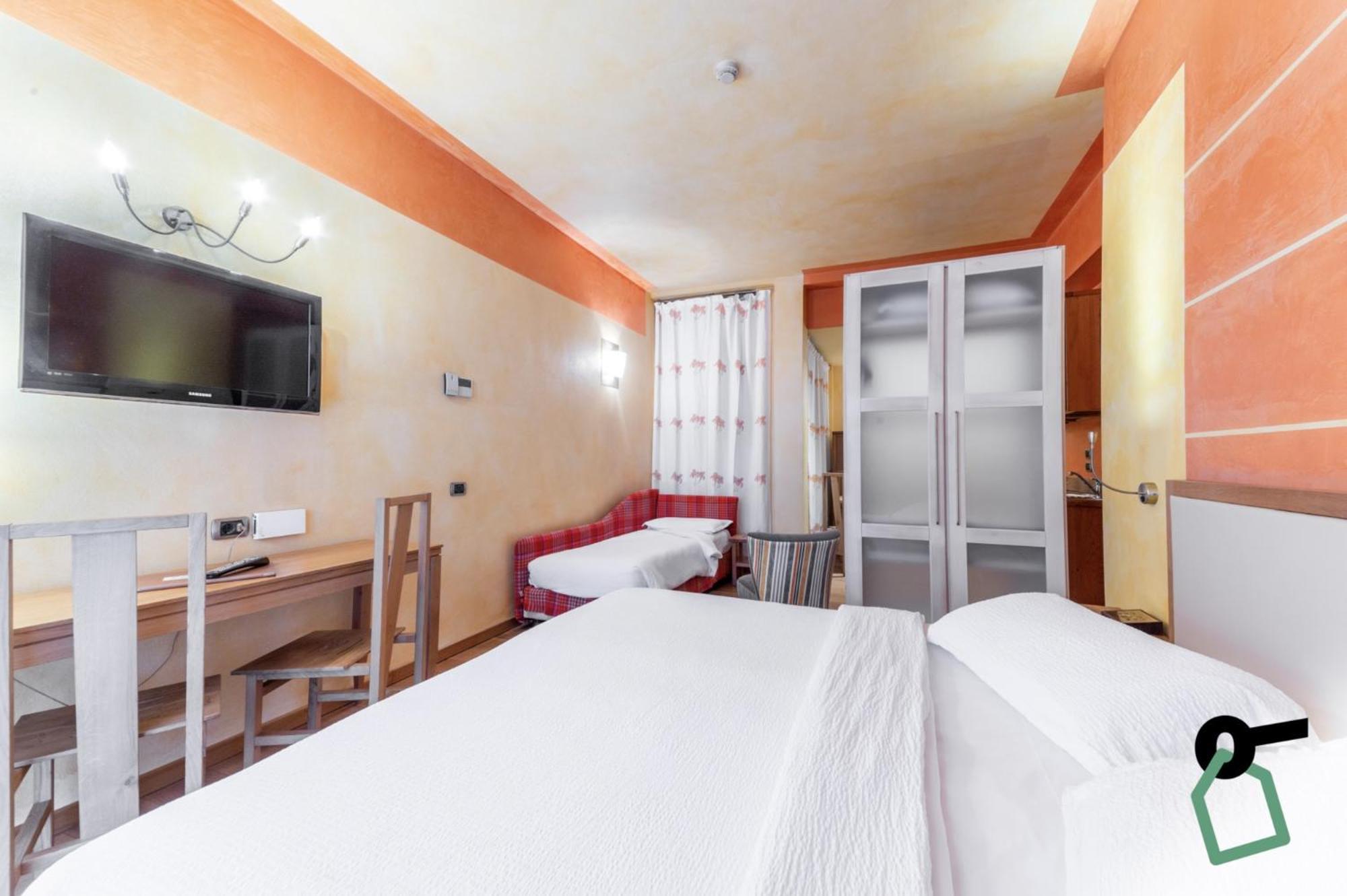 Hotiday Discovery - Residence Verona Kültér fotó