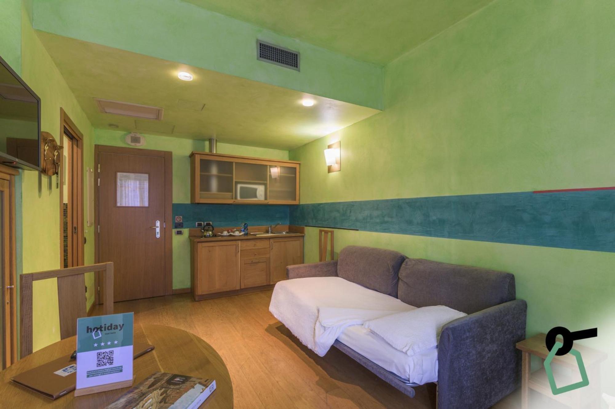 Hotiday Discovery - Residence Verona Kültér fotó