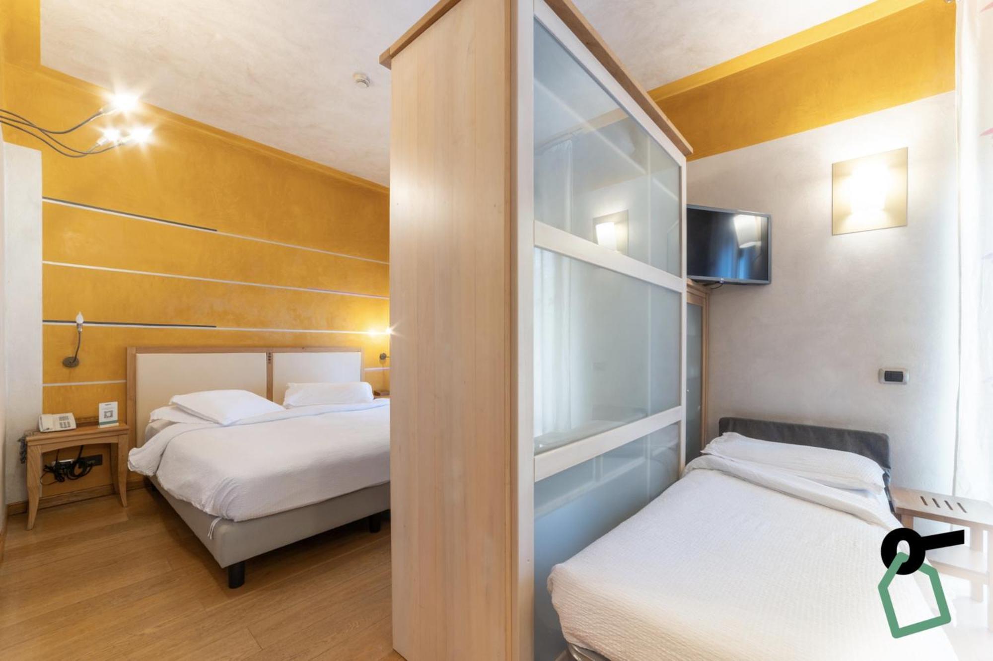 Hotiday Discovery - Residence Verona Kültér fotó