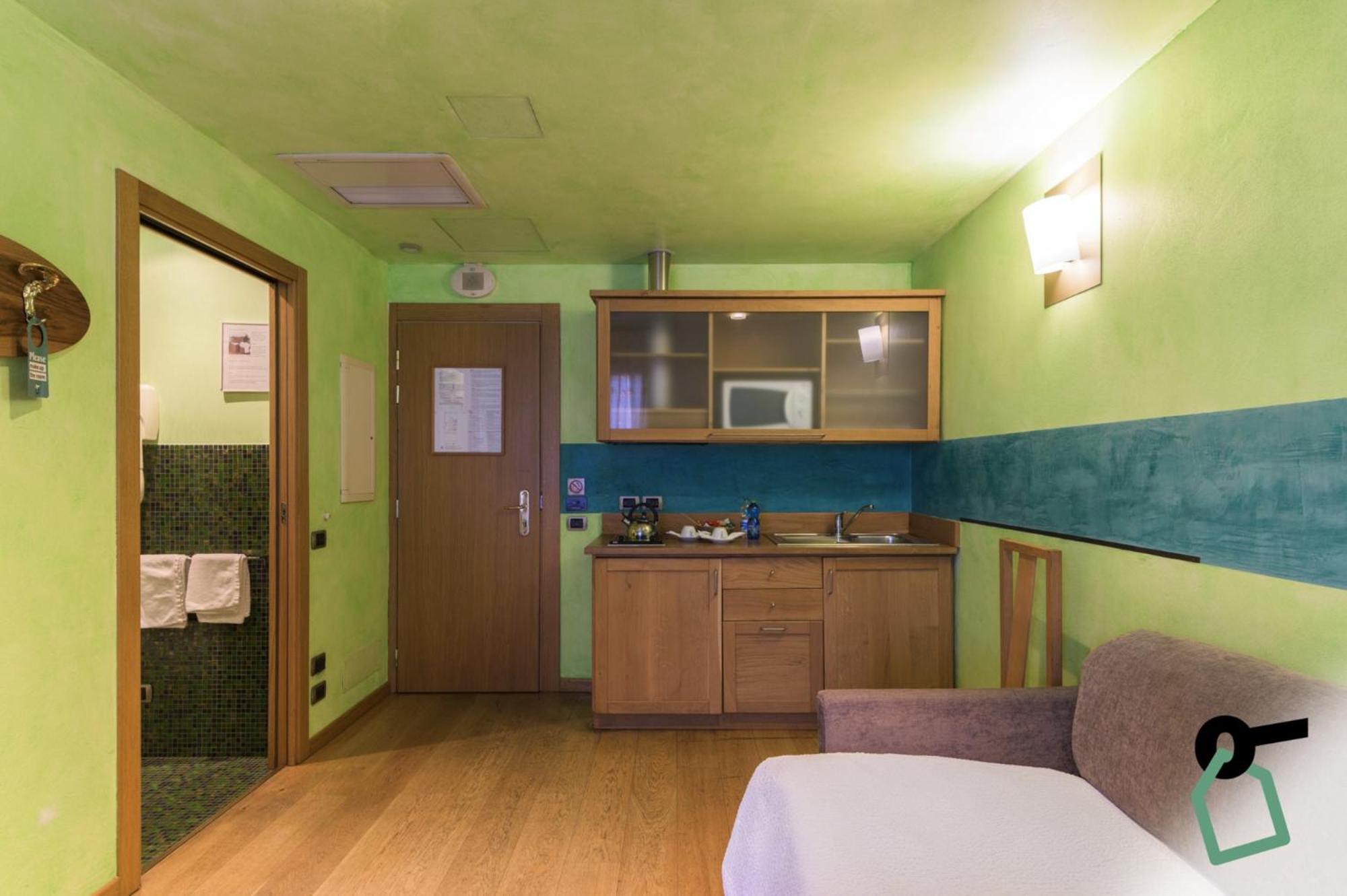 Hotiday Discovery - Residence Verona Kültér fotó