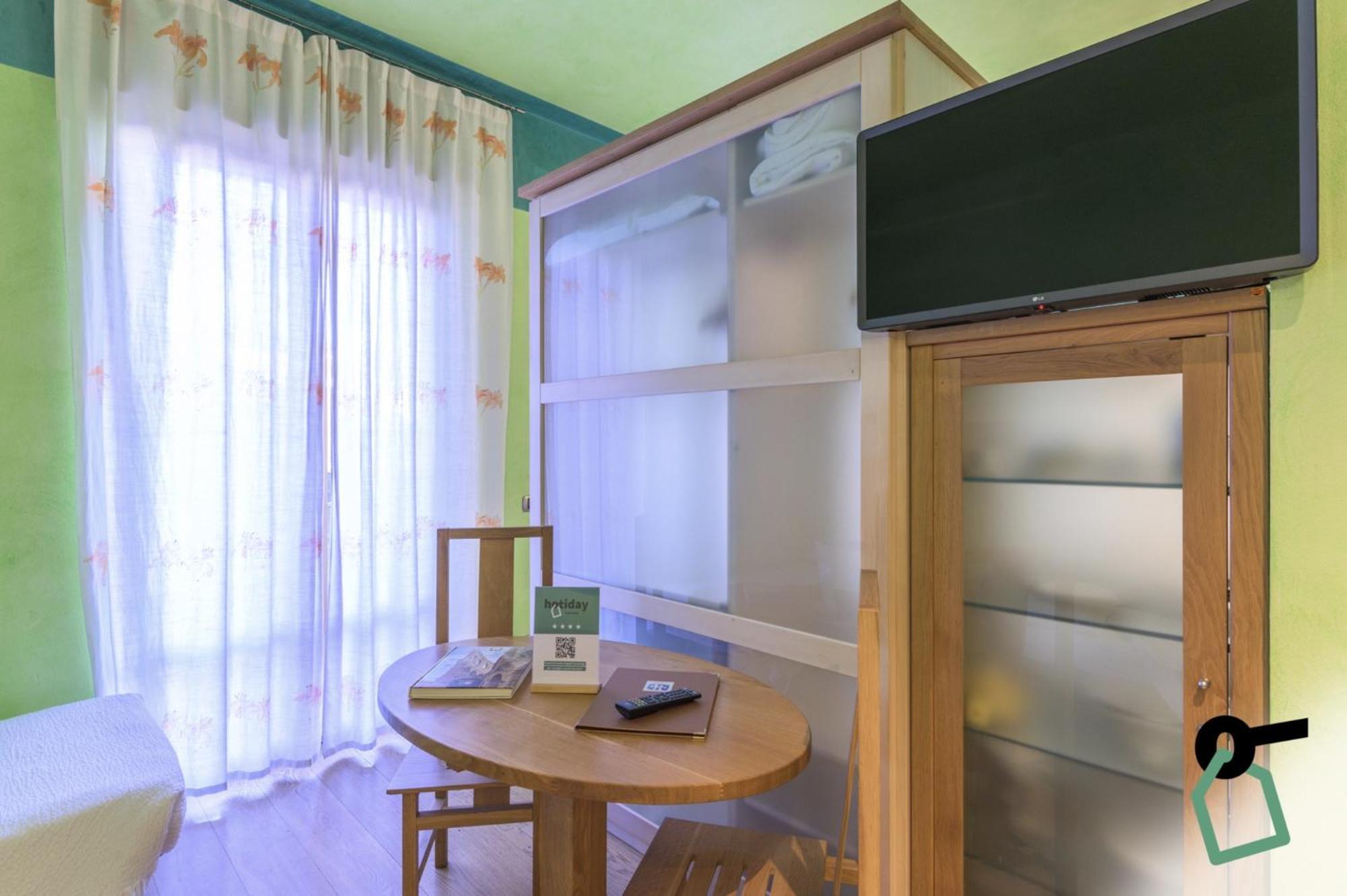 Hotiday Discovery - Residence Verona Kültér fotó